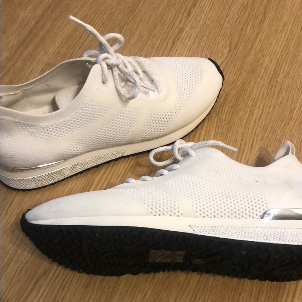 White Sneakers with Textured Knit and Modern Platform